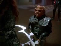 Click to watch 'Looking for parMach in...' (popup) Star Trek Deep Space 9